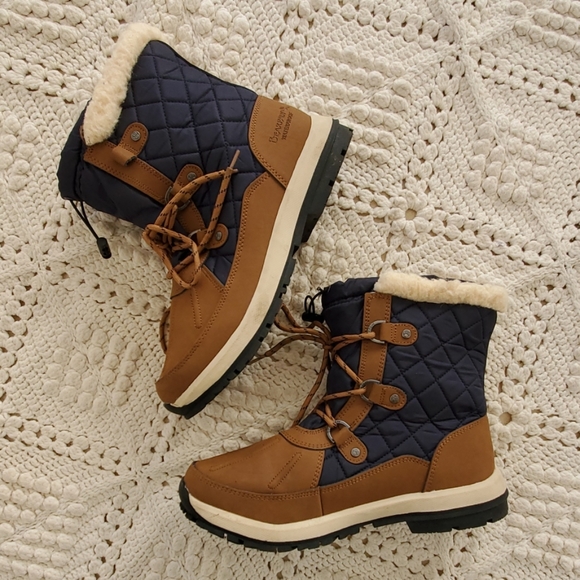 BearPaw Shoes - {Bearpaw} Bethany winter boots